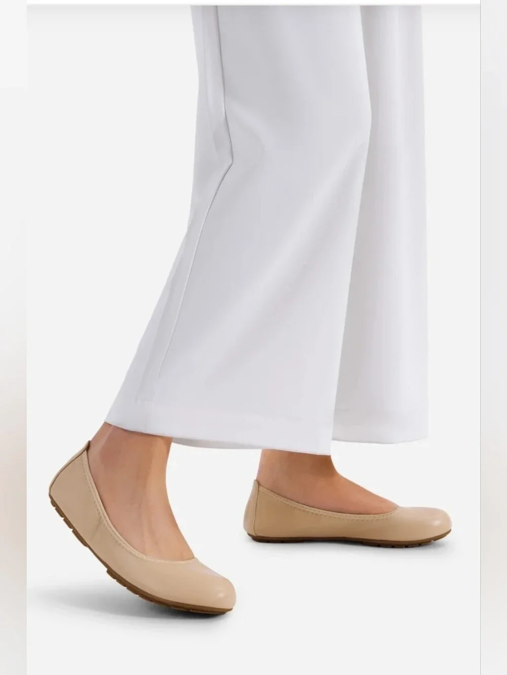 Dream Pairs Beige/Tan Elastic Ballet Flats